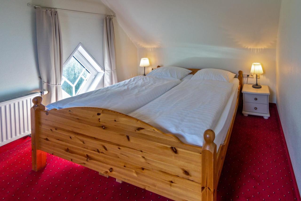 Hotel Am Elisabethufer Jever Luaran gambar