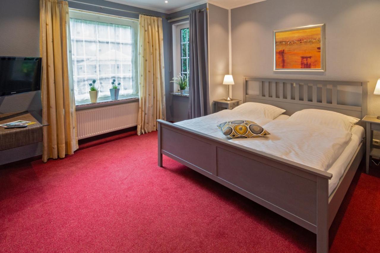 Hotel Am Elisabethufer Jever Luaran gambar